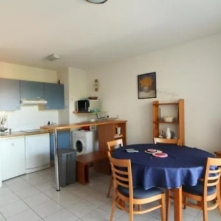 Apartman Vaux-sur-mer, 2 Pieces, 4 Personnes - Fr-1-494-2 *