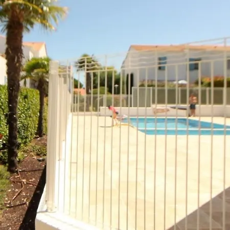 Apartman Vaux-sur-mer, 2 Pieces, 4 Personnes - Fr-1-494-2